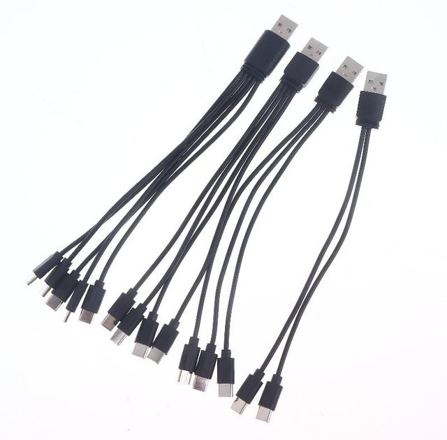 USB zu Typ-C Splitter Adapter Kabel Schwarz, 20 cm Länge für mehrere Ladevorgänge - Bild 1