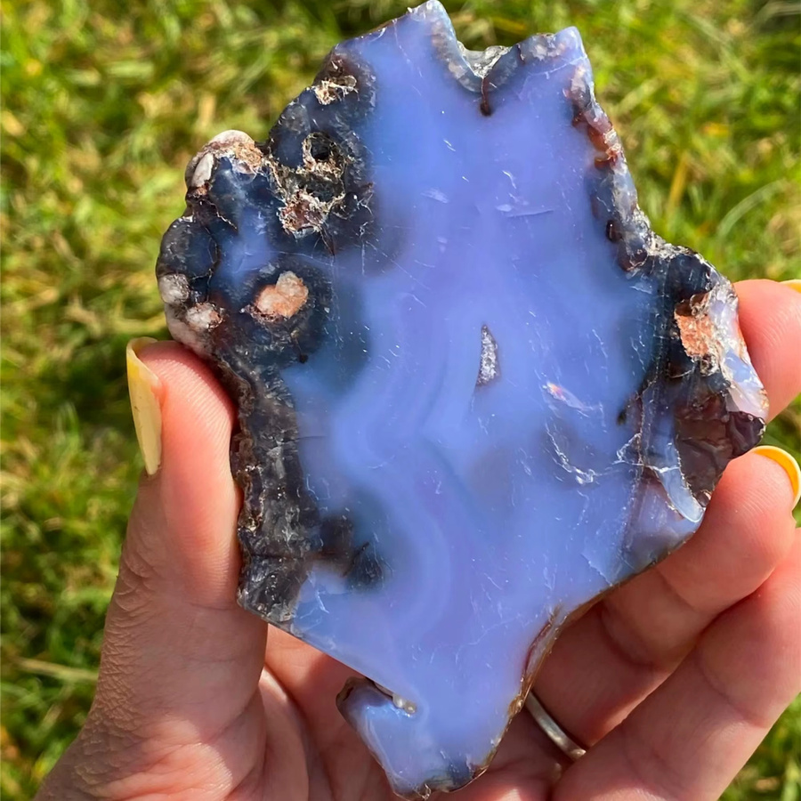 CRYSTALHOLA Achatscheibe in Blau und Beige mit floralem Kirschblütenmuster, runde Kristallplatte im Boho-Stil - Bild 2