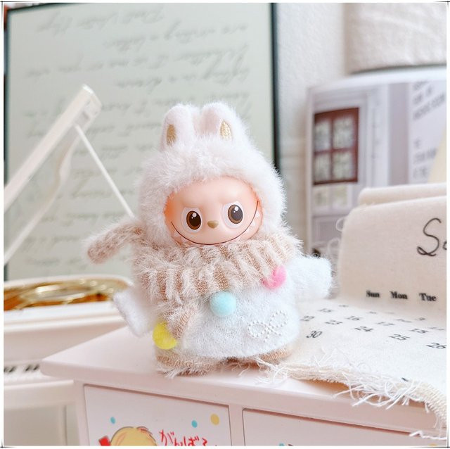 Adoowoo Mini Labubu Kleidung, Zubehör, Weißer Pullover, Kaffeefarbene Hosen, Schal - Bild 1