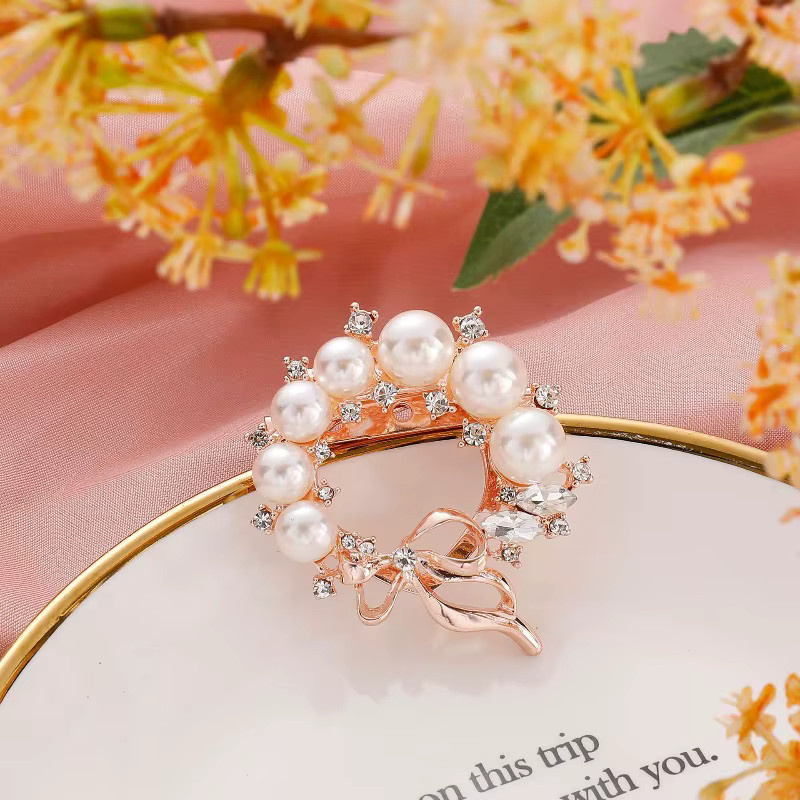Brosche Blume, Perle, Kristall, Hochzeit - Bild 2