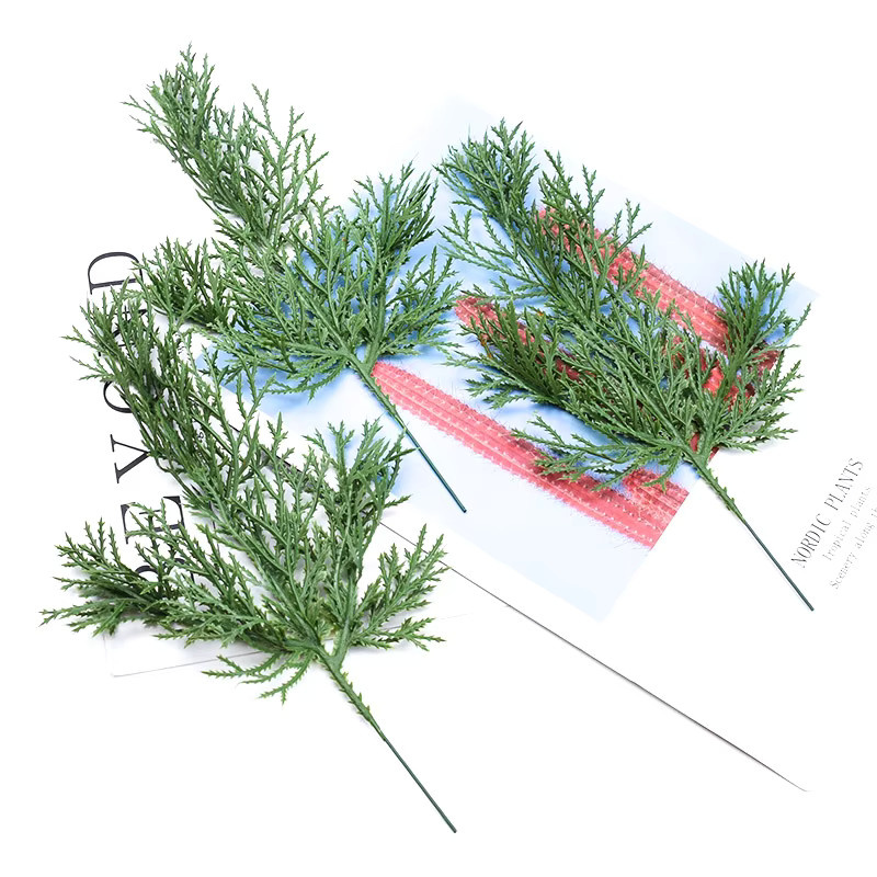 XIAOYINMO Künstliche Pflanzen Blätter in Grün für Weihnachtsbaum, Hochzeit und DIY-Dekoration aus Kunststoff - Bild 5