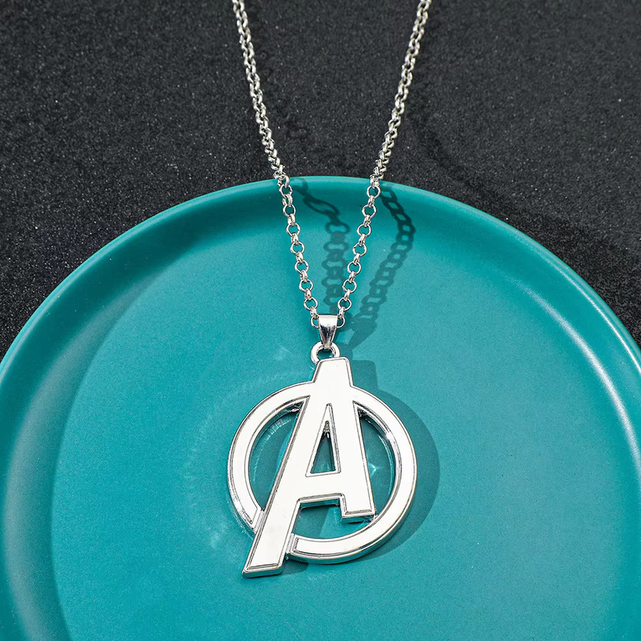 TAKARA TOMY Avengers Logo Anhänger-Halskette, Silber, Unisex - Bild 4