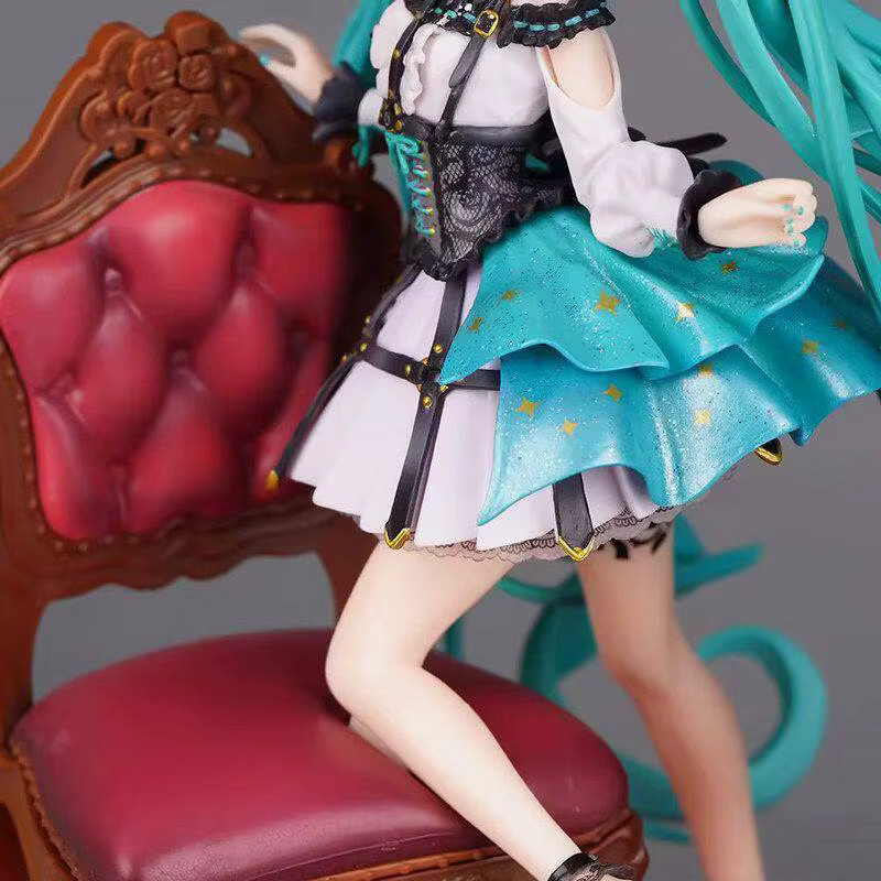 Bandai Project Sekai Colorful Stage Hatsune Miku Stuhl-Actionfigur, 23cm - Bild 3
