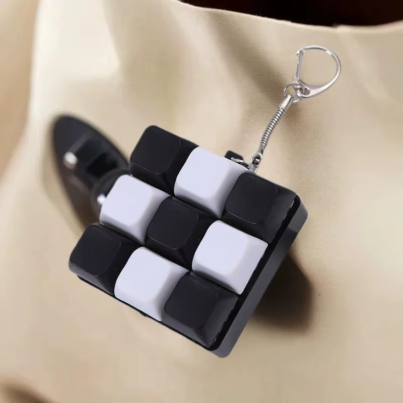JETTING Tastatur-Tastenkappen-Set mit 9 Tasten als DIY-Schlüsselanhänger und Dekompressionsspielzeug - Bild 2