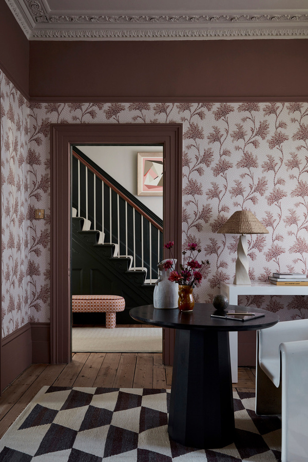 Little Greene Tapete Mosaic Trail in Blush Pink mit floralem Botanical-Design als Non-Woven Rollenware - Bild 1
