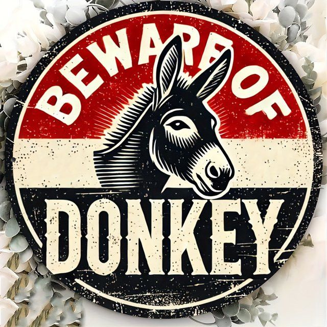 Dekorativer runder Wandkranz Beware of Donkeys von Potdemiel aus Aluminium im Vintage-Stil, Durchmesser: 20 cm - Bild 1