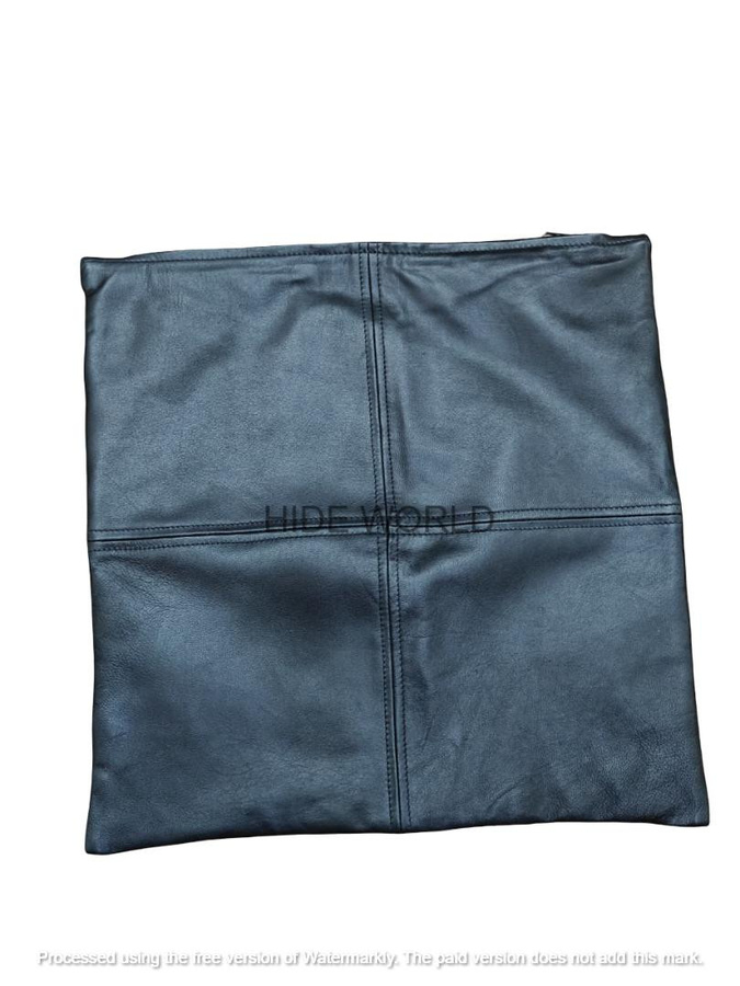 Dekorative Kissenhülle aus echtem weichem Lammleder von Hide World, Farbe: Schwarz, B/T/H: 40,64 x 40,64 x 40,64 cm - Bild 2