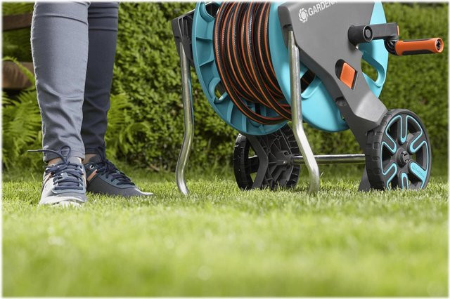 Gardena CleverRoll M Easy Schlauchwagen in Türkis, Orange und Grau - Bild 2