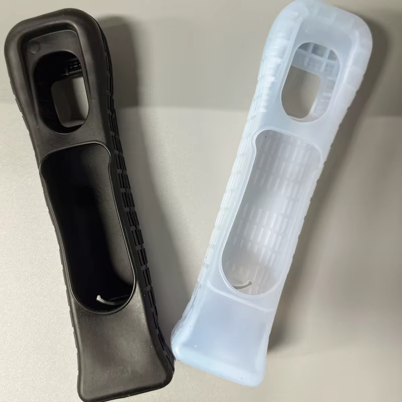 Nintendo Silikonhülle für den Wii-Griff der rechten Hand in Schwarz zur Verbesserung des Bewegungssensors - Bild 5