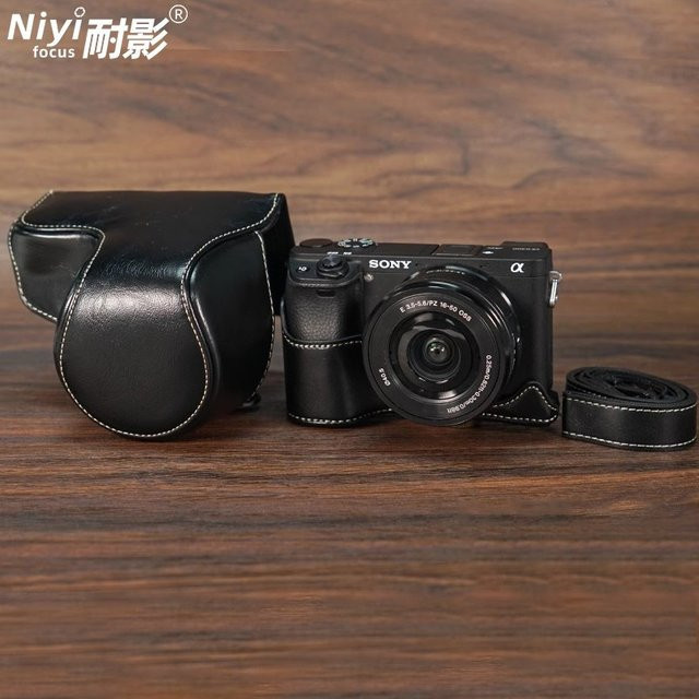 NiYi Retro-Ledertasche als Kameratasche für Sony A6000 A6100 A6300 A6400 in Braun mit Schulter- und Nackengurt - Bild 1