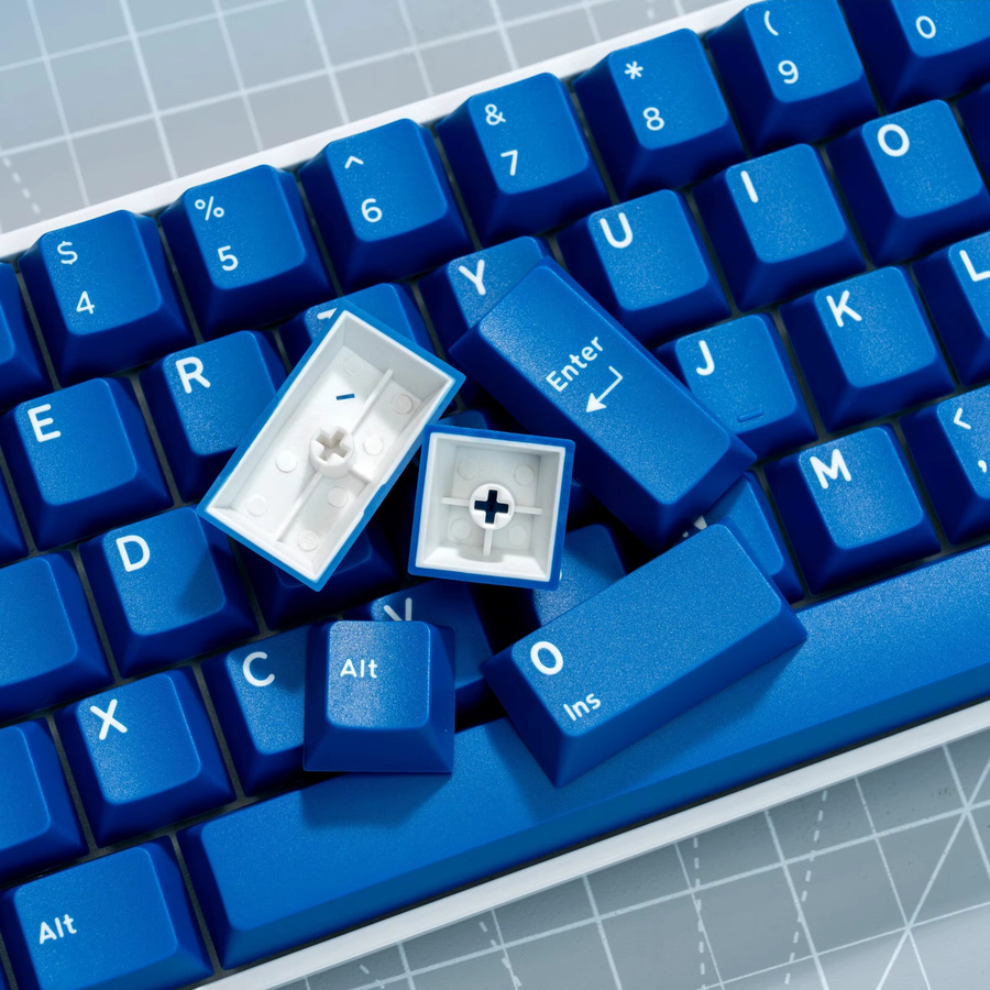 FSWHBY 117 Tasten Keycaps im Cherry-Profil in Blau und Rot aus PBT mit Double-Shot Technologie für mechanische Tastaturen mit Gateron oder Cherry MX Schaltern - Bild 5
