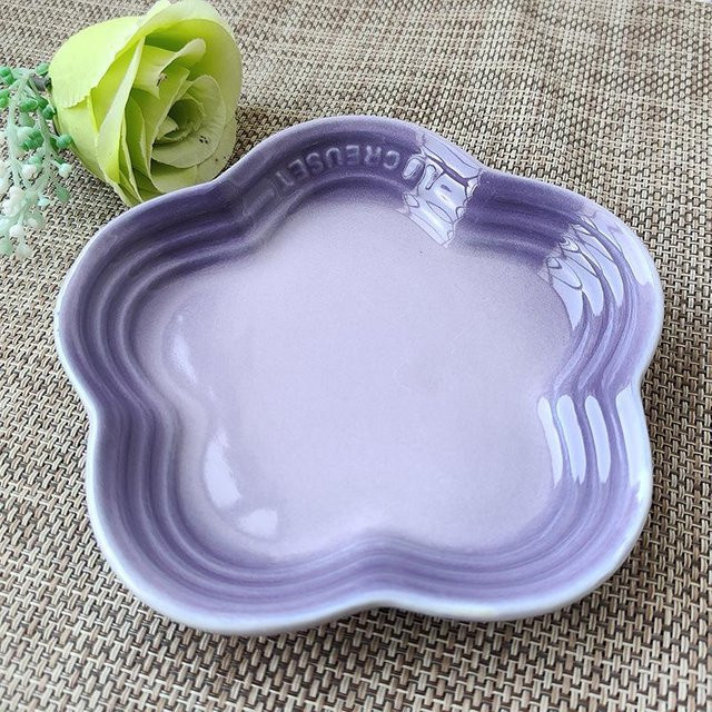 Le Creuset Keramikteller Pflaumenblüte Dessertteller in Lila, Durchmesser: 14 cm - Bild 1