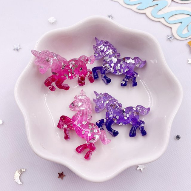 6er Set Bunte Einhorn-Figuren aus Harz mit Glitter für DIY Schmuck und Bastelarbeiten, Multicolor - Bild 1