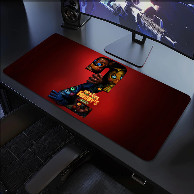 Lockedge N-Nights Mauspad im Horror-Design mit Fünf Freddys Motiv, groß und rutschfest für Gaming und Büro - Bild 1