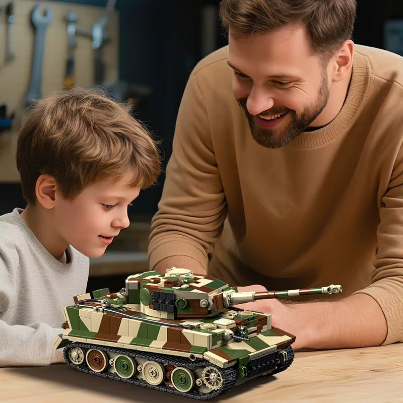 12GO Militär-Serie 97013 Tiger Panzer, Modell 007, Bausatz-Set - Bild 2