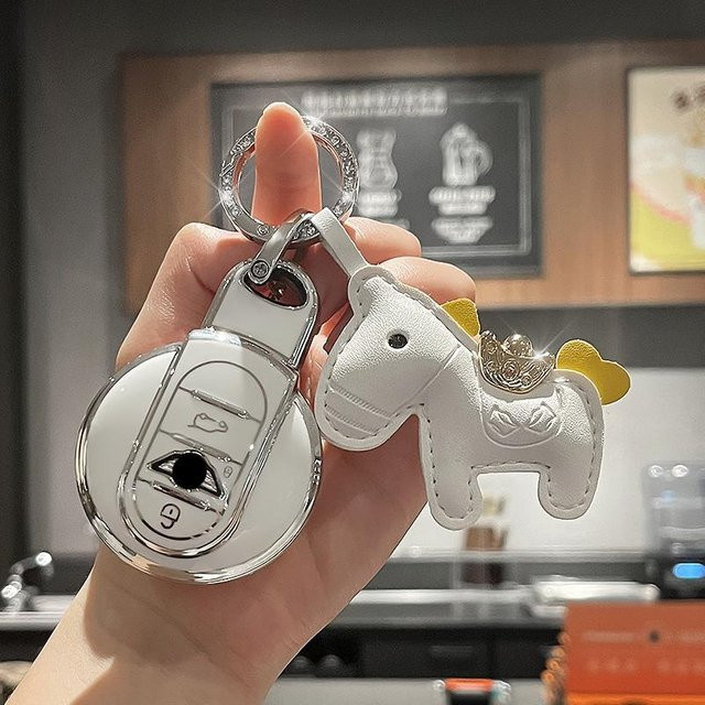 TPU Autoschlüsselhülle Abdeckung für BMW MINI ONE JCW COOPER S F54 F55 F56 F57 F60 Clubman Countryman als Schlüsselanhänger Halter in Weiß und Lila - Bild 1