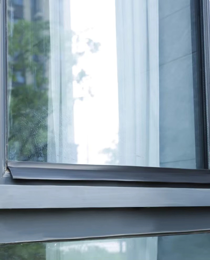 Hase Fenster Dichtungsstreifen Schwarz zur Isolierung und Windabdichtung für Schiebefenster und Balkontüren - Bild 5