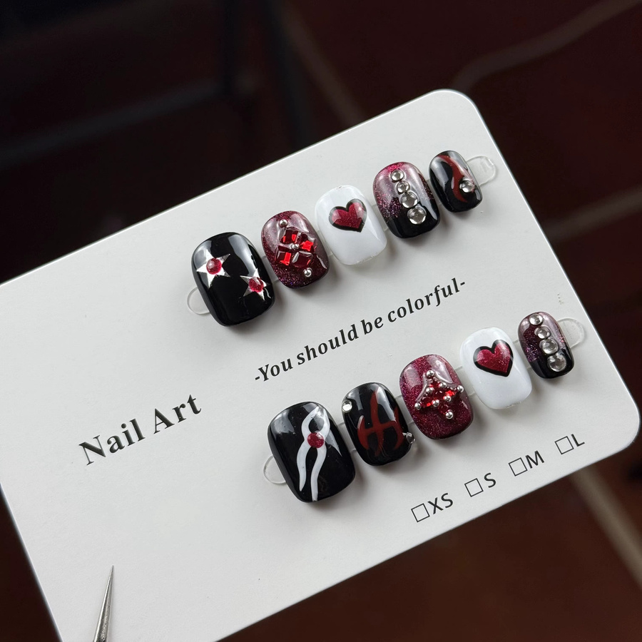 10 Stück handbemalte dreidimensionale Bänder, schwarz-rot, mit Herzen und Diamanten - Bild 3