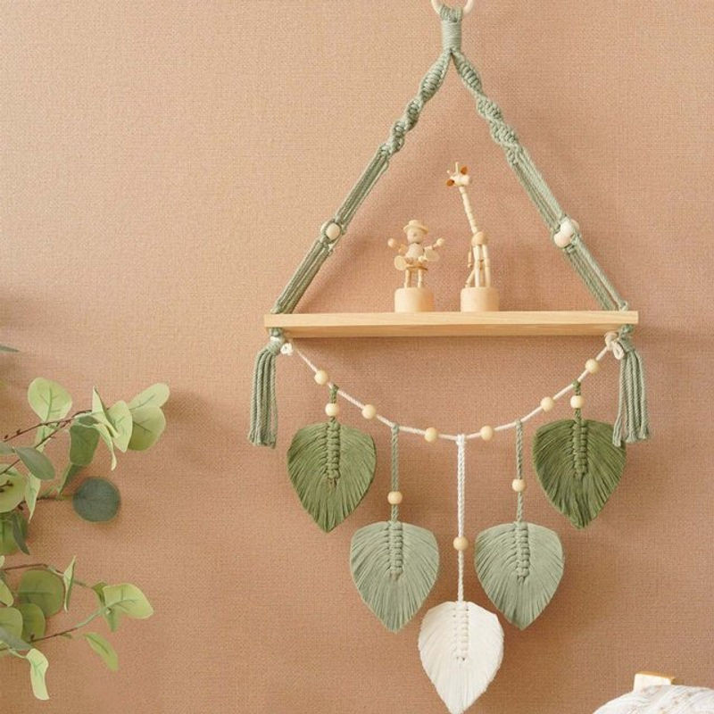 BEILIOU Makramee Wandbehang im Bohemian Stil mit Foto-Clips aus Holz und grünen Blättern aus Baumwolle - Bild 1