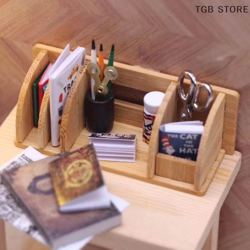 Miniatur Desktop Bücherregal DIAPER&CORED aus Holz in Braun als Deko-Modell für dein Wohnzimmer - Bild 3