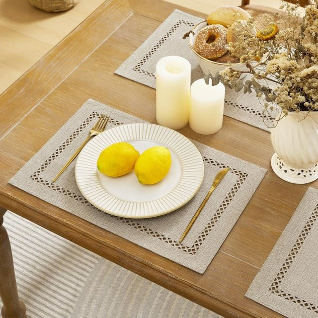 Inyahome Tischsets aus Baumwolle in Cremeweiß und Grau, geometrisches Design, hitzebeständig, rechteckig - Bild 1