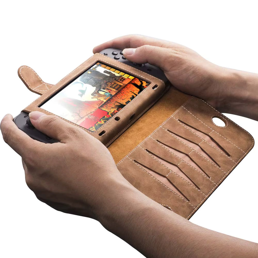 JONSNOW Multikartenfach PU-Leder-Hülle für Nintendo Switch OLED in Braun mit Standfunktion und Handschlaufe - Bild 2