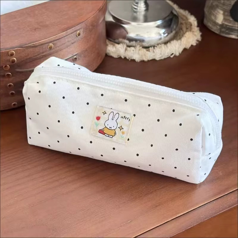 Miffy Federmäppchen mit Cartoon-Druck in Weiß für Damen und Herren - Bild 3