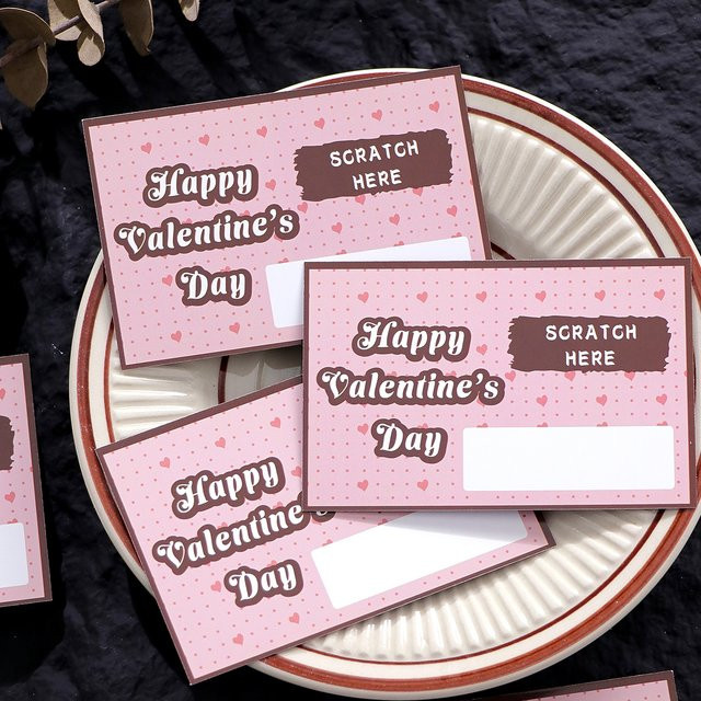 Rubbel-Liebesgutscheine für Paare in Pink als kreative Geschenke für Valentinstag oder Hochzeitstag - Bild 1