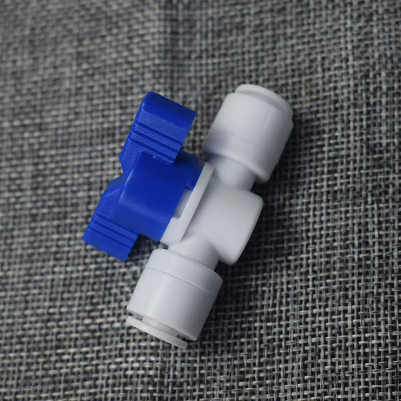 Inline-Abschaltkugelhahn aus Kunststoff mit 1/4 Zoll Schnellkupplungsanschluss für Wasserreiniger und RODI-Systeme, Weiß Matt - Bild 2