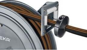 GEKA Schlauchaufroller plus PA20GSK mit automatischem Rückzug und 15 m EPDM-Gummi-Schlauch 3/4 Zoll - Bild 2