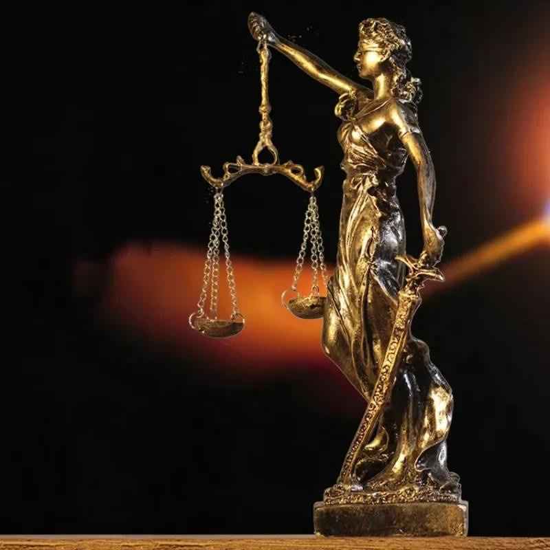 Aqumotic Justitia Skulptur Gerechtigkeit Retro Dekoration aus Harz in Weiß, Braun oder Gold - Bild 1