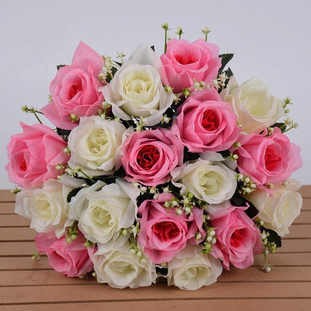 Angunda Kristallgras-Bouquet mit 18 Rosenköpfen in Weiß und Rosa zur Dekoration - Bild 1