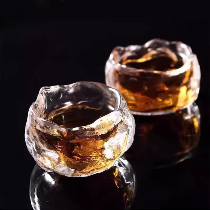 Handgefertigter Liuli-Glaskristallbecher als hitzebeständige Kungfu-Teetasse und japanisches Weinglas in Transparent - Bild 3