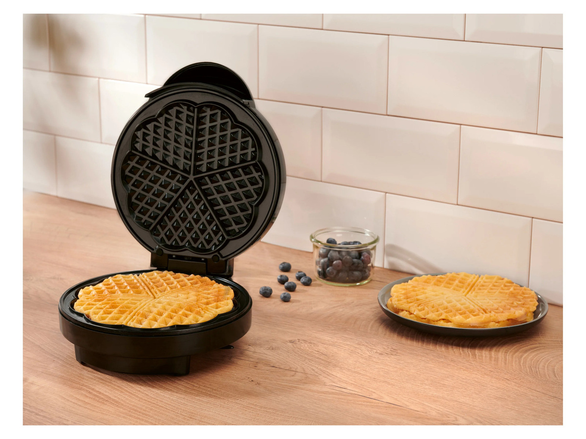 SILVERCREST Waffeleisen SWE 1200 F1 in Schwarz mit 1200 Watt - Bild 2