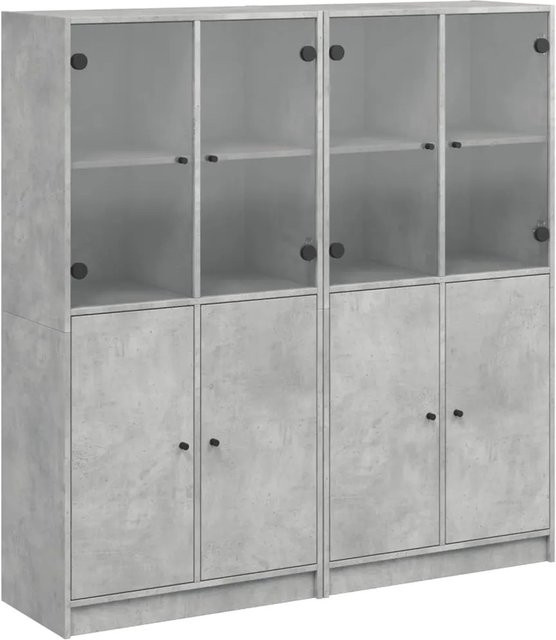 vidaXL Bücherschrank mit Türen in Betongrau, moderner Schrank aus Holzwerkstoff mit Glas und Regalen, B/T/H: 136 x 37 x 142 cm - Bild 1