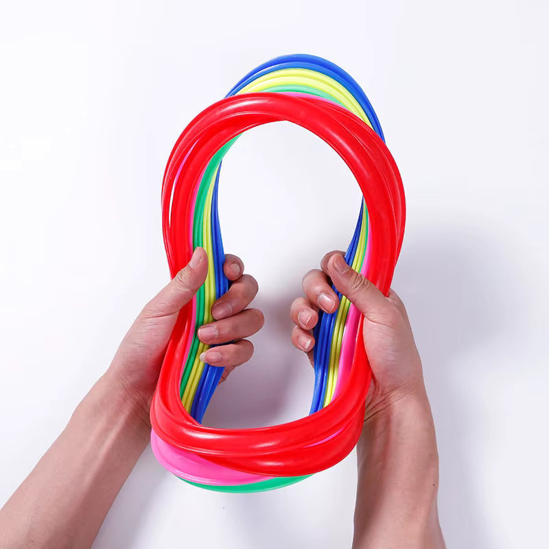Soulbao 10 Stück Verbindbare Gitter-Springringe in Bunt für Kinder Outdoor Sport und Körperliches Training - Bild 2