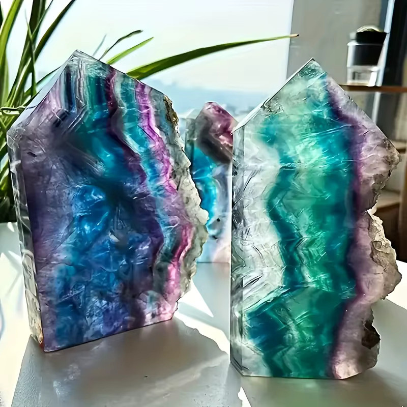 CrystalHola Regenbogen-Fluorit-Kristallturm in den Farben Lila, Grün, Gelb und Orange im Boho-Stil - Bild 2