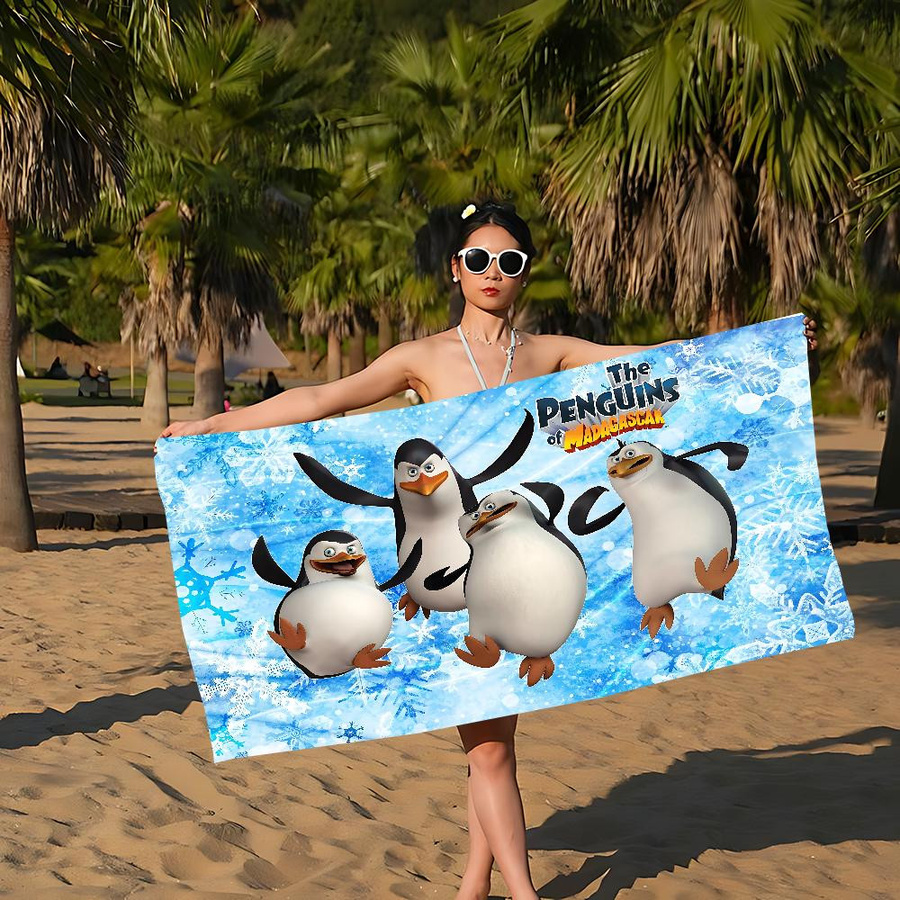 Strandtuch Shanika Chen mit süßen Pinguinen aus Madagaskar für Mädchen, Mikrofaser, schnelltrocknend und sandfrei, B: 40 cm, H: 60 cm - Bild 1