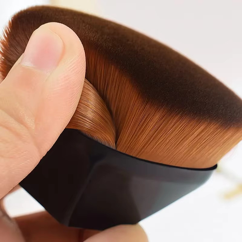 CNKESS Make-up-Pinsel für flüssige Grundierung und BB-Creme - Bild 4