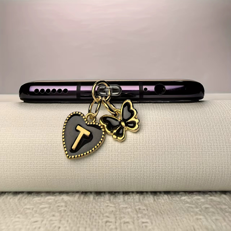Personalisierter Telefon-Staubschutzstecker mit schwarzem Schmetterling und Buchstaben für USB-C-Schnittstelle - Bild 1