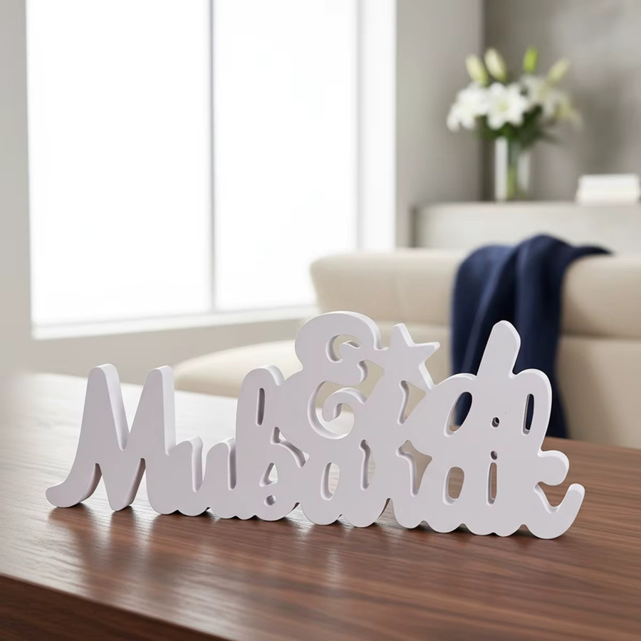 Weißes Eid Mubarak Dekorationsornament aus Holz mit Sternen und Buchstaben für Ramadan und Eid Al-Adha - Bild 2