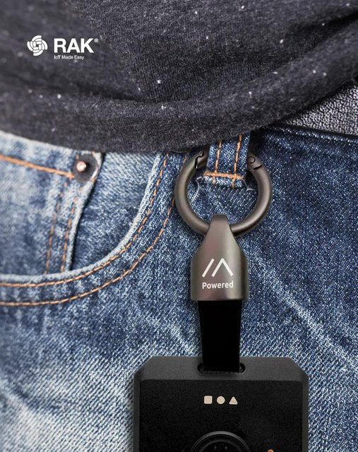 RAK Lederarmband mit Metalllegierungskopf für WisMesh-Geräte und IoT-Tracker in Schwarz mit Schlüsselanhängerhalter - Bild 1