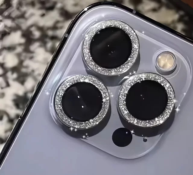 2-3 Stück Metall Ring Kameraschutz Glas für iPhone 16 Pro, 12 Pro, 13 Pro Max und 15 Pro Max in Blau - Bild 1