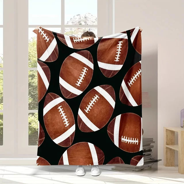 RuggyThemed Flanell-Überwurfdecke mit American-Football-Muster für alle Jahreszeiten - Bild 1