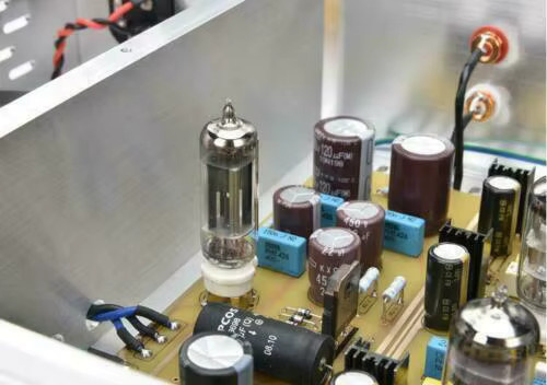 Sengterbelle D.Klimo Tube LAR Gold Plus MC+MM Phono-fertiger Verstärker in Gold - Bild 2