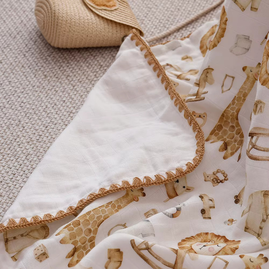 Elinfant Babydecke aus 4 Schichten Bambus und Baumwolle mit Digitaldruck in Weiß für Frühling und Sommer - Bild 3