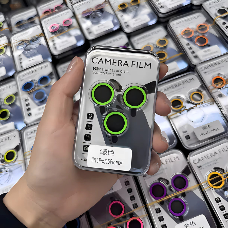 Aruiser 3er Set Nachtleuchtender Kamera Objektiv Schutz aus gehärtetem Glas für iPhone 15 Pro Max, 14 Pro Max und 13 Pro in Multicolor - Bild 2