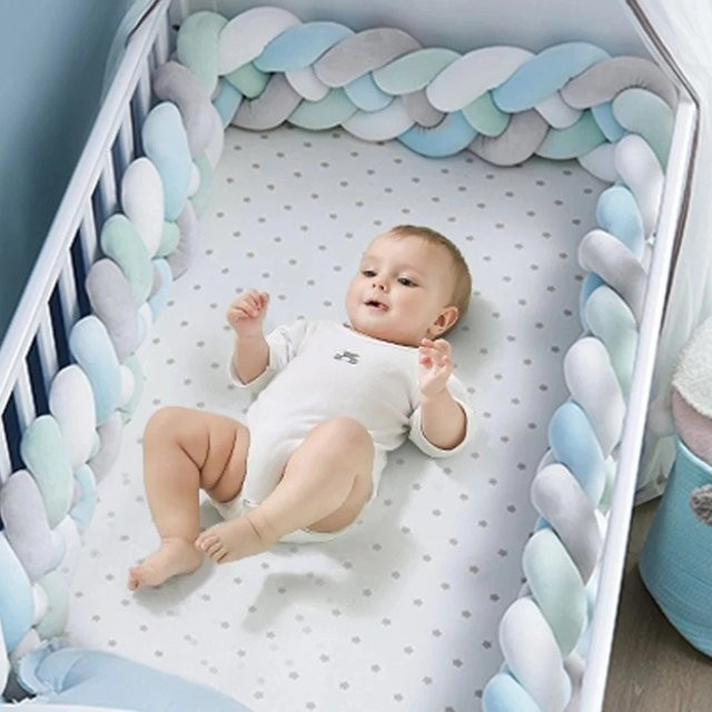 Plüsch Baby Krippen Stoßstange Knoten Kissen für Neugeborene in Gelb-Pink und Mehrfarbig - Bild 1