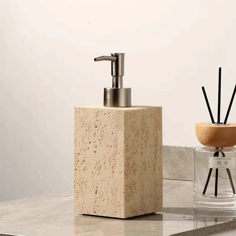 LISM Badezimmer-Set aus Stein in Beige mit Seifenspender, Aufbewahrungstablett und Zahnbürstenhalter im Retro-Design - Bild 2