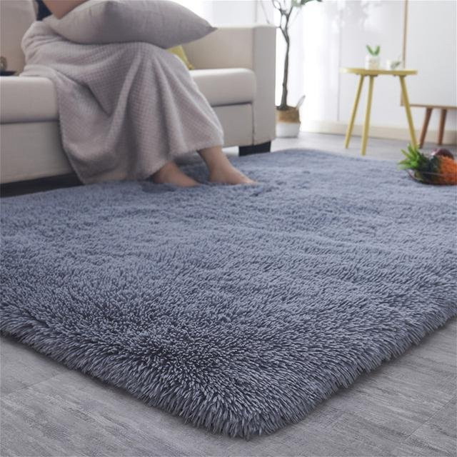 Flauschiger Teppich von Yiran Furniture in Grau, Modernes Design mit Streifen, B/T: 120 x 160 cm - Bild 1